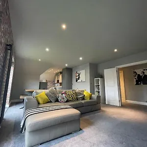 Apartment Spacious Nec Bhx, Solihull