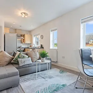 Apartment Ava's - 1 Bedroom In Centre - Free Parking - Wi-fi, Solihull